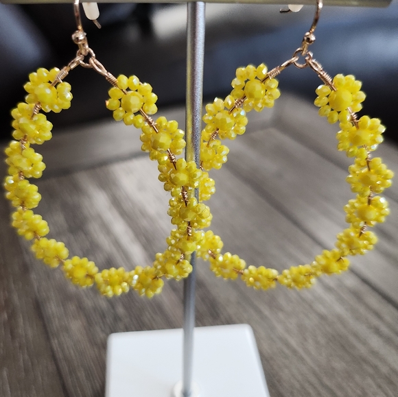 Flower Earrings - Picture 14 of 16